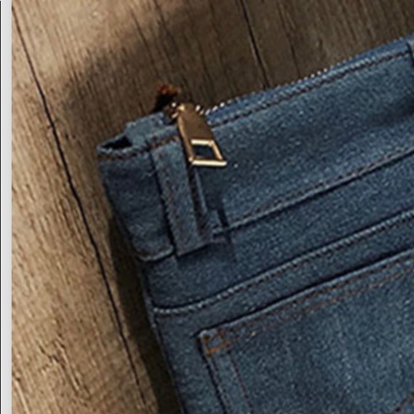 Bags - Picture 3 of 6